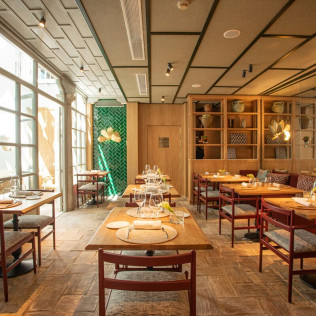 Masaje Oriental y Cena Romántica para dos en Hotel Hospes Las Casas del Rey de Baeza 4* (Sevilla)