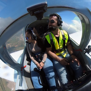 Piloto por un Día: Vuelo en Avioneta Tecnam con Vídeo (Villafranca de Córdoba, Córdoba)