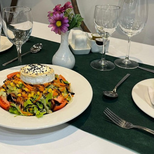 Cena para dos en el Restaurante del Hotel Real Ciudad de Zaragoza 4* (Zaragoza)