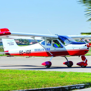 Bautismo de Vuelo en Ultraligero con Fotos y Vídeo (Córdoba)