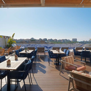 Brunch para dos con Vistas al Mar en el Hotel H10 Port Vell 4* (Barcelona)