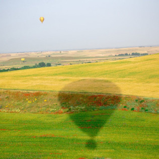 Vuelo en Globo con Desayuno, Cava y Vídeo (Ronda, Málaga)