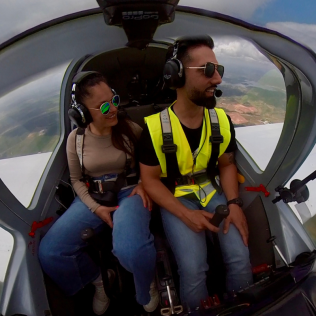 Piloto por un Día: Vuelo en Avioneta Tecnam con Vídeo (Villafranca de Córdoba, Córdoba)