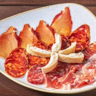 Comida o Cena para dos en el Restaurante Abrasador ABUBrasa (Madrid)