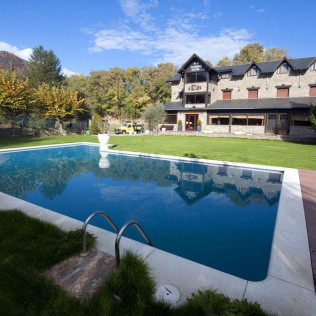 Escapada con Rafting en Hotel Florido (Sort, Lleida)