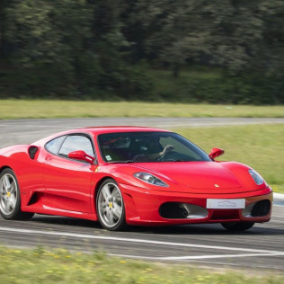 Conducir un Ferrari F430 en Carretera (Braga, Portugal)