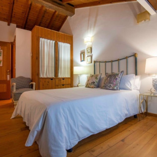 Escapada Romántica con Circuito Spa en Casa Perfeuto María (A Coruña)