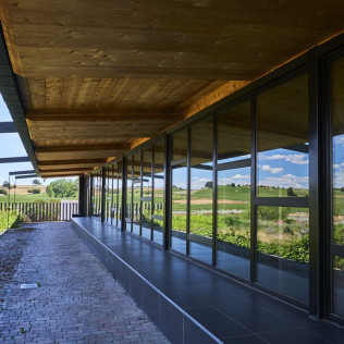 Visita a Bodega Bela con Cata de Vinos y Embutidos Ibéricos (Burgos)