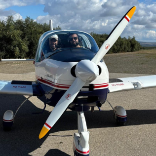Piloto por un Día: Vuelo en Avioneta Tecnam con Vídeo (Villafranca de Córdoba, Córdoba)