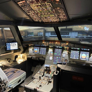 Simulador de Vuelo Profesional Airbus A320 en Madrid