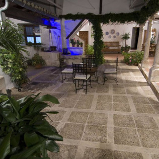 Escapada Relax en Hotel con Spa Privado en Casa Rural & Spa La Graja (Madrid)