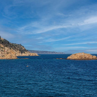 Bautismo o Excursión en Catamarán para dos (Girona)