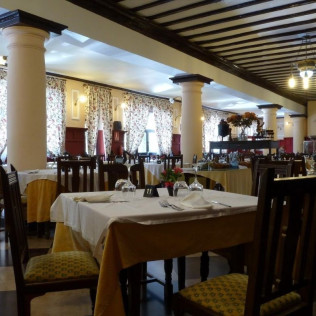 Circuito Spa y Cena Romántica para dos en Hotel Balneario de Corconte (Burgos)