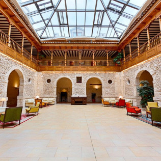 Circuito Termal para dos en AZZ Peñafiel Las Claras Hotel & Spa 4* (Peñafiel, Valladolid)