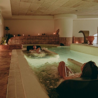 Circuito Spa y Masaje Artemisa en Thermae Spa (Málaga)