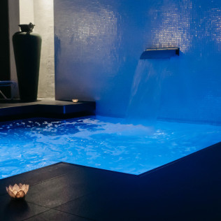 Circuito Spa con Cava, Té o Zumo para dos en Serena SPA @ Grums Hotel 4* (Barcelona)