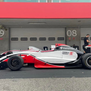 Formula Renault Driving Experience: Conducción de un Formula Renault en Trazado Gran Premio (Barcelona)