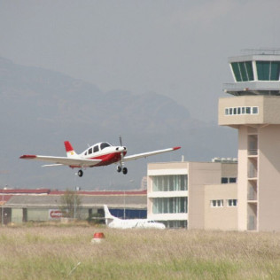 Vuelo Romántico en Avioneta para dos (Sabadell, Barcelona)