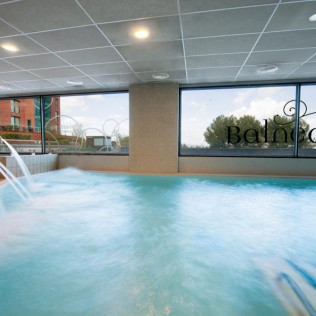 Escapada Enológica: Noche con Spa y Comida en Hotel Dolce by Wyndham 4* Sup y Visita a Bodega y Cata de Vino para dos (Barcelona)