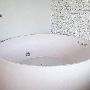 Escapada de 2 Noches con Jacuzzi y Visita a Bodega en Mélida Wines (Mélida, Valladolid)
