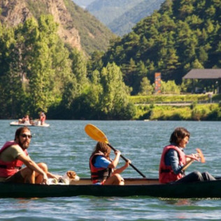 Alquiler de Kayak Doble o Triple en el lago de La Torrasa (Lleida)