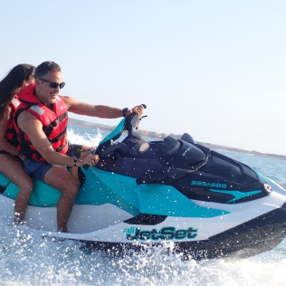 Excursión de 1 hora en Moto de Agua (Alicante)