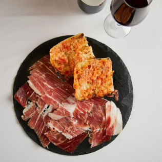 Comida o Cena para dos en Hotel Cal Marçal (Puig-reig, Barcelona)