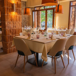 Comida o Cena para dos en Hotel Cal Marçal (Puig-reig, Barcelona)