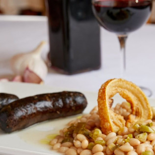 Comida o Cena para dos en Hotel Cal Marçal (Puig-reig, Barcelona)