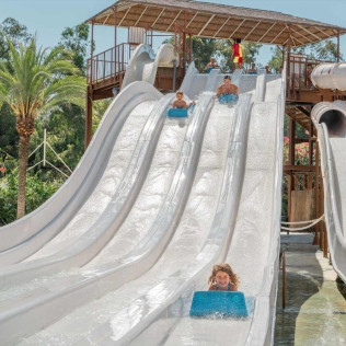 Day Pass, Spa y Comida en Magic Tropical Splash (Finestrat, Alicante)
