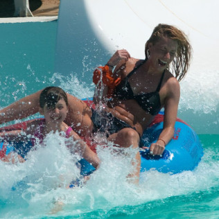 Entrada a Aqualava Waterpark en Playa Blanca (Lanzarote)
