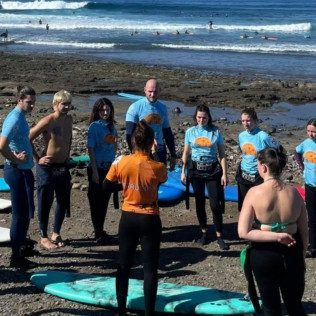 Clase de Surf Grupal (Arona, Santa Cruz de Tenerife)