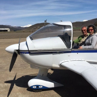Especial Adrenalina: Vuelo en Avioneta por Jaca para dos (Huesca)