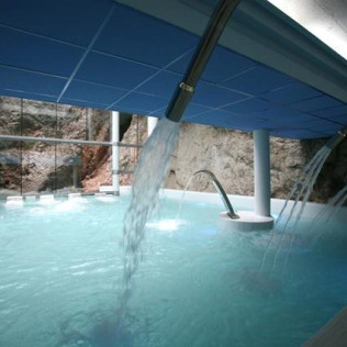 Spa para dos en Balneario La Hermida 4* (Cantabria)