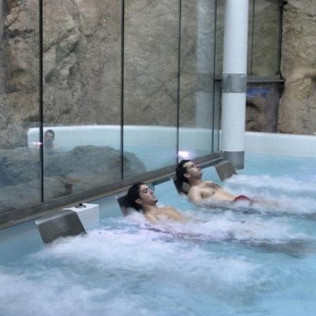 Spa para dos en Balneario La Hermida 4* (Cantabria)