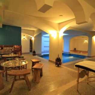 Baños Árabes y Masaje  para dos en Casa Baños de la Villa (Priego de Córdoba, Córdoba)