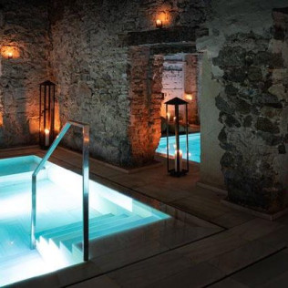 Baños Termales para dos en Aire Ancient Baths Vallromanes (L-J) (Barcelona)