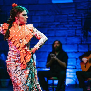Espectáculo Flamenco con Bebida en Baraka Sala Flamenca de Triana (Sevilla)