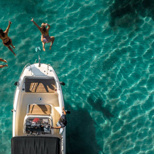 Puesta de Sol en Barco con Fotos y Opción a Snorkel y Paddle Surf para dos (El Campello, Alicante)