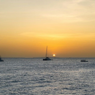 Salida en Barco al Atardecer (Gran Canaria)