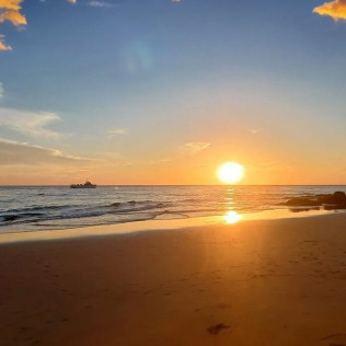 Ruta en Barco para ver la Puesta de Sol con Cava y Música Ambiente (Barbate, Cádiz)