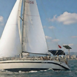Paseo en Barco por el Skyline de Barcelona (Badalona, Barcelona)