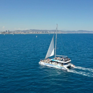 Paseo a Bordo del Barco Turístico de Barcelona (Barcelona)