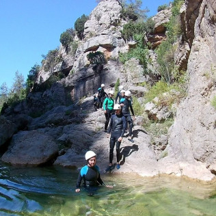 Barranquismo Acuático con Rápel (Montanejos, Castellón)