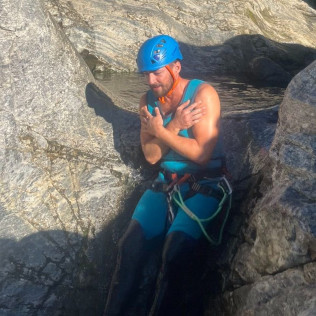 Descenso en Barranco en Guadalmina para dos (Estepona, Málaga)