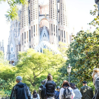Visita con Acceso Rápido a la Sagrada Familia (Barcelona)