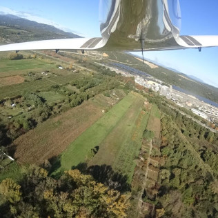 Bautismo de Vuelo en Ultraligero y Comida para dos (Mollerussa, Lleida)