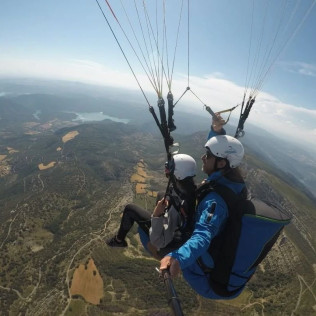 Bautizo en Parapente (Lleida)