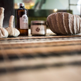 Circuito Spa y Masaje Relajante para dos en Hotel Beatriz Playa 4* (Puerto del Carmen, Lanzarote)