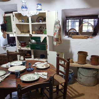 Visita Guiada con Cata en la Finca Ecológica del Cortijo El Cura Eco-Bodega (Laujar de Andarax, Almería)
